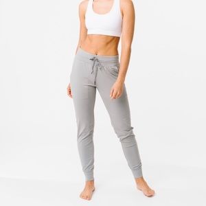 Heathered Gray Ascend Joggers (M)